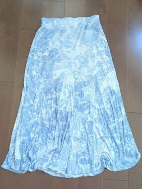 Long Maxi  Skirt Gorgeous Paisley Print Small
